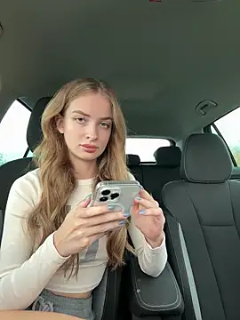 EvieEvans online show from September 15, 3:34 pm