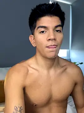 santiago 01 online show from September 10, 8:09 pm