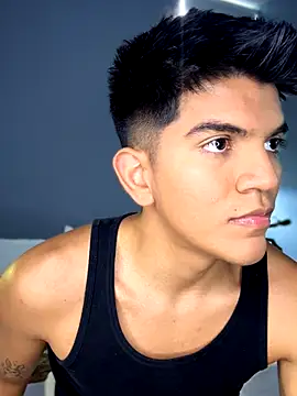 santiago 01 online show from September 18, 7:16 pm