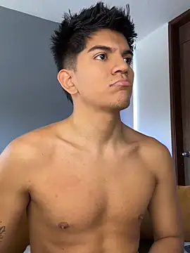 santiago 01 online show from July 30, 2:38 pm