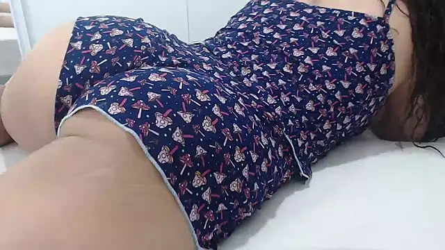 Snapshot of TODALINDA chatting on February 8, 12:41 pm TODALINDA online show from February 8, 12:41 pm