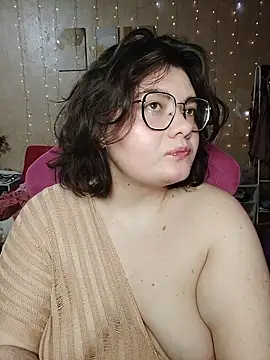 DenisHailey online show from March 29, 6:08 pm