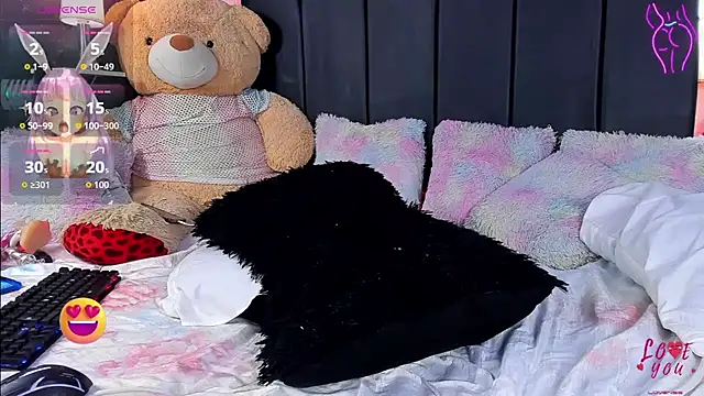  pamela gil x online show from July 1, 4:14 am