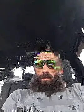 chillmfrs online show from September 13, 9:36 pm