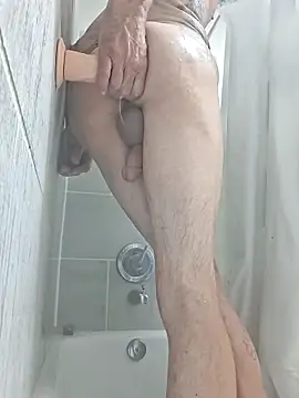 chillmfrs online show from September 17, 9:55 am