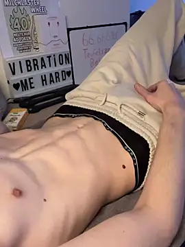 Snapshot of secret_dream415 chatting on October 11, 6:39 pm secret dream415 online show from October 11, 6:39 pm