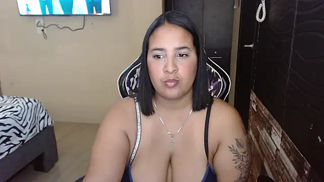 Snapshot of KathyHardcore69 chatting on May 11, 4:29 am KathyHardcore69 online show from May 11, 4:29 am