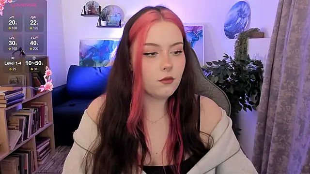 CoralineKeyns online show from April 1, 6:25 am