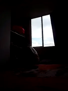 Snapshot of Cameron_puppy chatting on November 15, 8:38 pm Cameron puppy online show from November 15, 8:38 pm