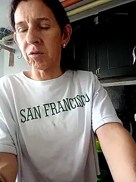 Cameron puppy online show from November 25, 8:31 pm