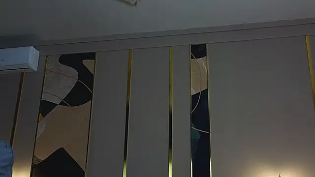 katy  moonj online show from October 10, 1:15 am