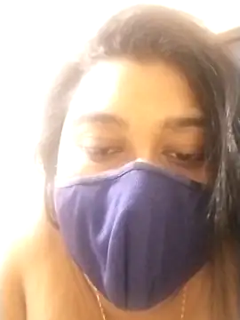 indianlisa5 online show from October 17, 9:17 pm