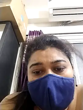 indianlisa5 online show from April 18, 8:20 pm