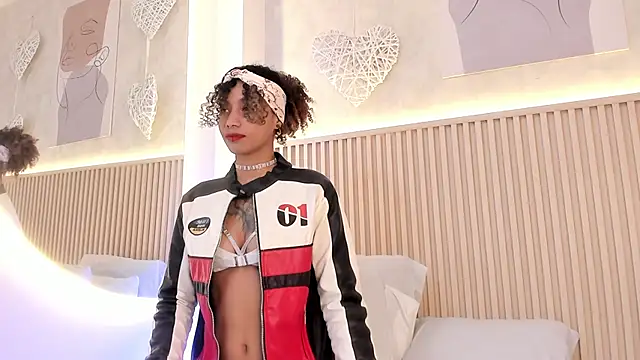 daiana curly online show from December 22, 7:55 pm