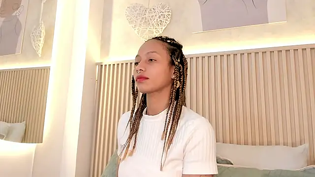 daiana curly online show from March 15, 7:42 pm