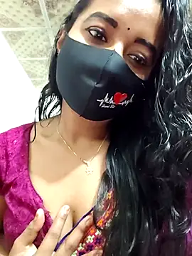 Snapshot of Dil-Ka-Radhika chatting on November 16, 2:50 am Dil-Ka-Radhika online show from November 16, 2:50 am