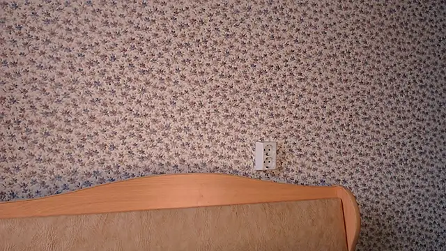 Snapshot of Tinadream20 chatting on January 16, 9:27 am Tinadream20 online show from January 16, 9:27 am