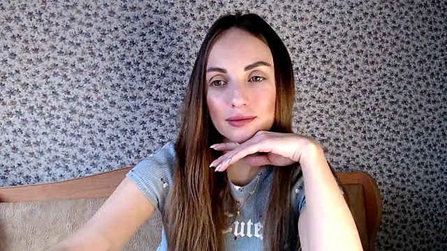 Snapshot of Tinadream20 chatting on November 20, 8:25 am Tinadream20 online show from November 20, 8:25 am