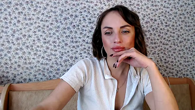 Tinadream20 online show from June 26, 8:52 am