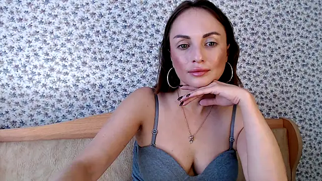 Tinadream20 online show from June 27, 7:46 am