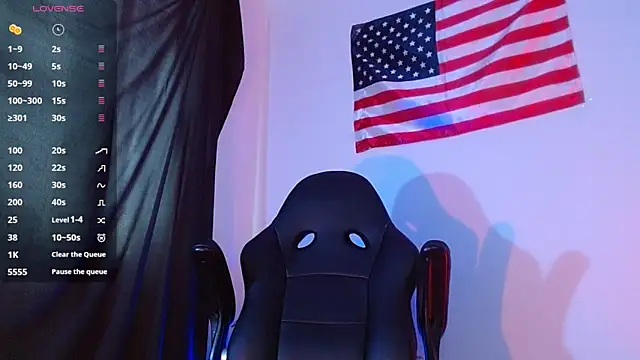 Snapshot of mike_wallace chatting on October 13, 7:36 pm mike wallace online show from October 13, 7:36 pm