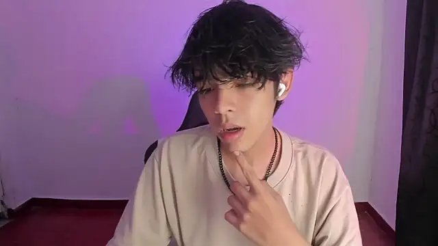 Snapshot of Alan26_ chatting on January 10, 2:45 pm Alan26 online show from January 10, 2:45 pm