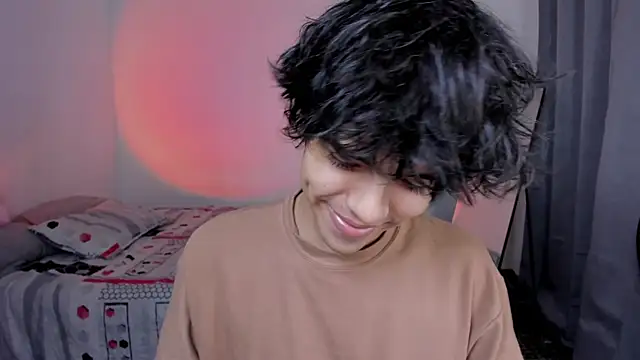 Snapshot of Alan26_ chatting on March 2, 2:25 am Alan26 online show from March 2, 2:25 am