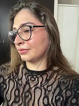 Snapshot of adara_lennox chatting on May 7, 4:01 pm adara lennox online show from May 7, 4:01 pm
