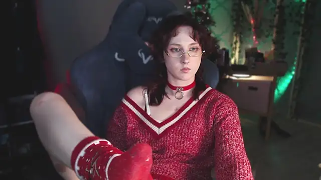 Snapshot of Rory_Pink chatting on December 10, 1:55 pm Rory Pink online show from December 10, 1:55 pm