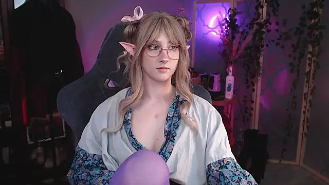 Snapshot of Rory_Pink chatting on March 20, 9:48 am Rory Pink online show from March 20, 9:48 am