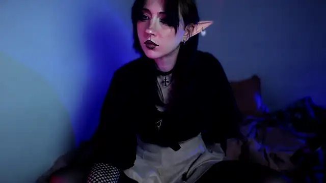 Snapshot of Rory_Pink chatting on December 17, 8:26 pm Rory Pink online show from December 17, 8:26 pm