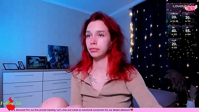 LeylaNoiry online show from December 11, 8:50 pm