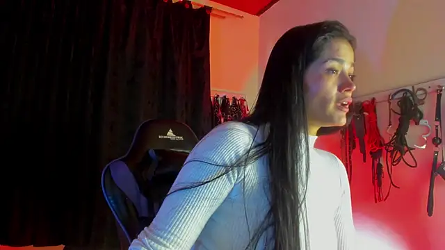 scarlet-kennedy98 online show from November 7, 6:52 pm