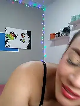 Snapshot of LuCKy_JoK chatting on December 4, 1:31 pm LuCKy JoK online show from December 4, 1:31 pm