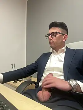 masterboss  online show from April 3, 12:03 pm