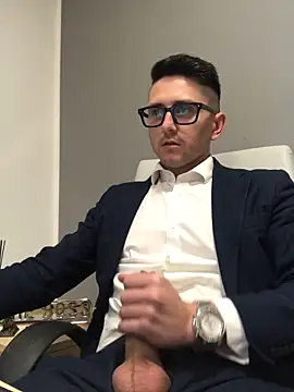 masterboss  online show from April 14, 11:38 am