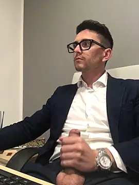 masterboss  online show from April 22, 12:07 pm