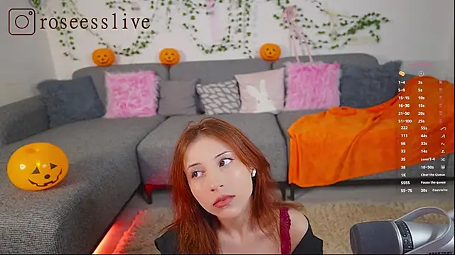 BOOLOCHKAA online show from November 1, 12:18 pm