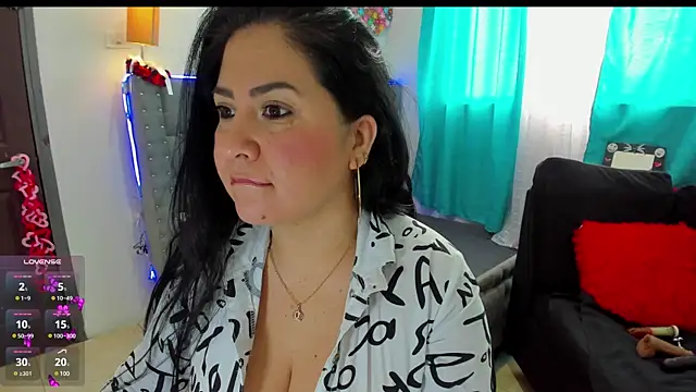 Snapshot of Sara-Murray chatting on January 28, 9:29 pm Sara-Murray online show from January 28, 9:29 pm