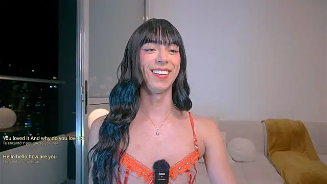 Snapshot of Ms_Sammy chatting on November 18, 12:05 am Ms Sammy online show from November 18, 12:05 am