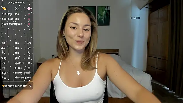 ThreeshaWhite online show from April 12, 7:46 am