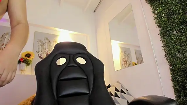 Abby Mae  online show from November 30, 7:34 am