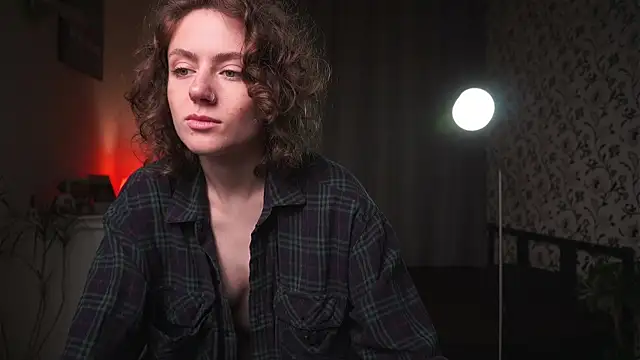 Snapshot of PixieMeow_ chatting on May 28, 2:47 pm PixieMeow online show from May 28, 2:47 pm