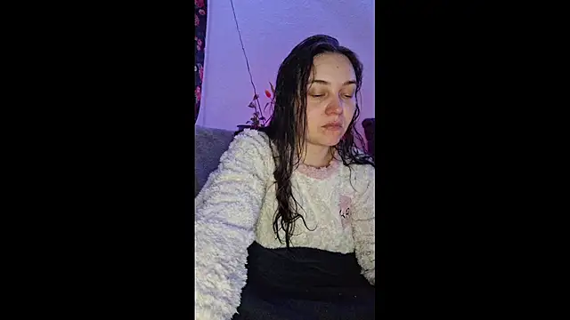 Snapshot of Cyndee_Winter chatting on March 17, 7:37 pm Cyndee Winter online show from March 17, 7:37 pm