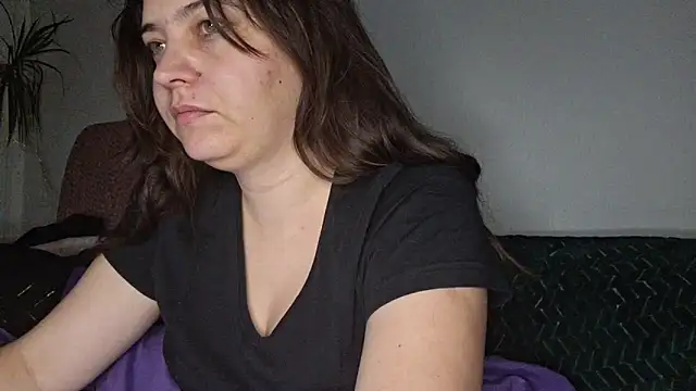 Cyndee Winter online show from November 12, 9:25 pm