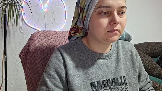 Cyndee Winter online show from February 11, 9:09 pm