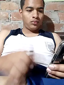 Snapshot of Blaximental2202 chatting on March 3, 4:07 am Blaximental2202 online show from March 3, 4:07 am