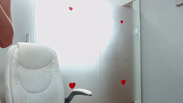JessieJaye online show from March 5, 6:01 pm