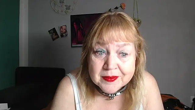 Blasflittchen online show from January 16, 8:24 pm