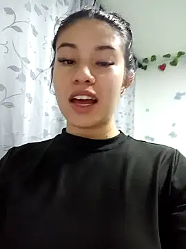 tara20  online show from March 6, 11:53 pm